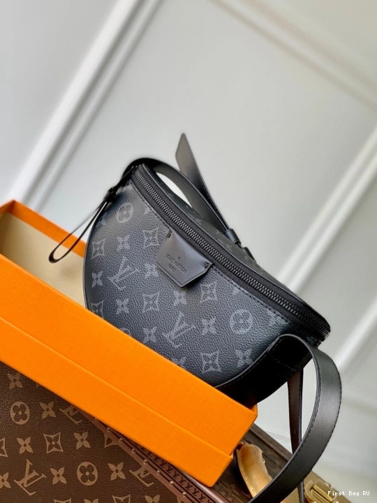 First bags ru Moon LOUIS Crossbody VUITTON 0804